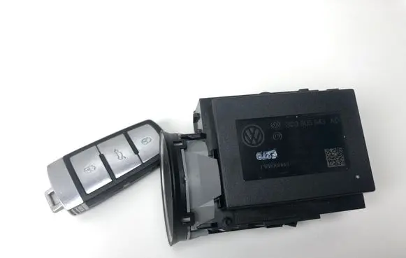 Volkswagen PASSAT B7 Ignition lock 3C0905843AD
