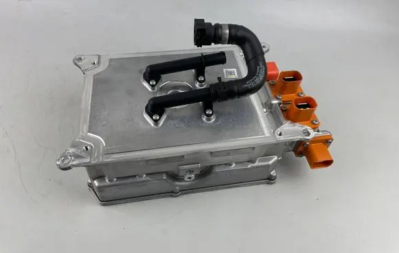 Volkswagen Arteon Shooting Brake Voltage converter inverter 5QE915682AR