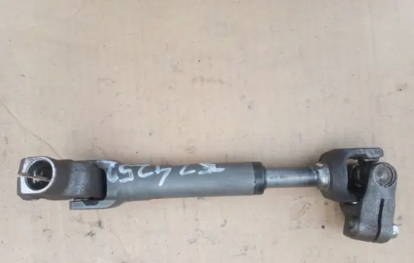 Toyota Avensis T270 Steering column universal joint