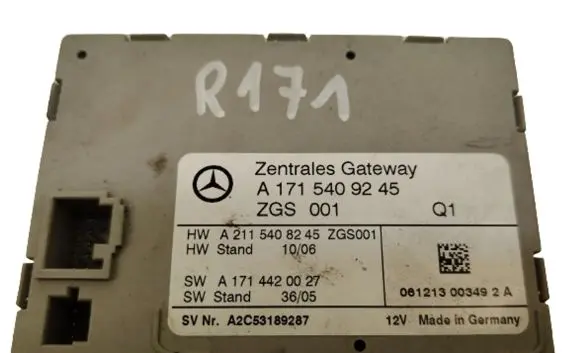 Mercedes-Benz SLK R171 Gateway control module A1715409245