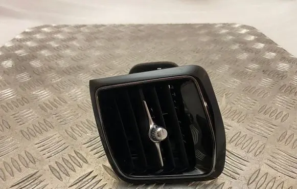 Volvo XC60 Dashboard side air vent grill/cover trim 31417691