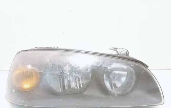 Hyundai Elantra Headlight/headlamp