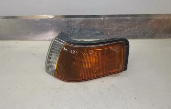 Front indicator light