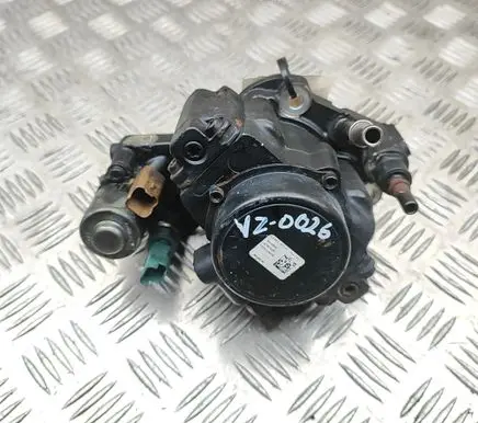 Ford Kuga I Fuel injection high pressure pump 9687959180 9424A050A