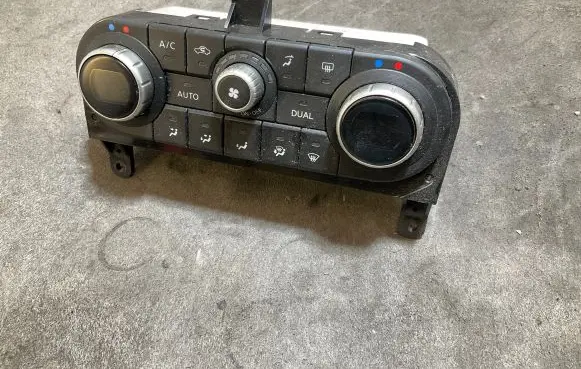 Nissan Qashqai Climate control unit 27500BB50A C2714