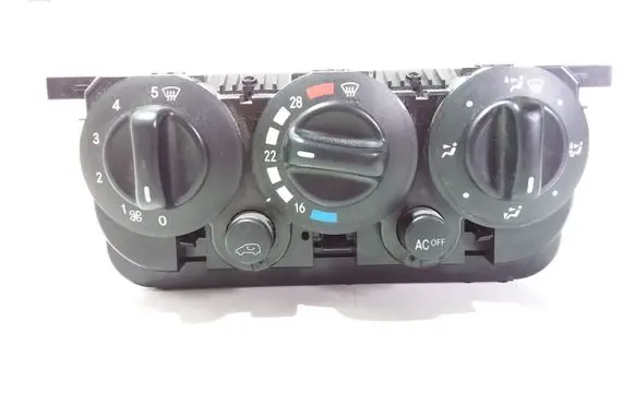 Mercedes-Benz A W168 Climate control unit 1688302185