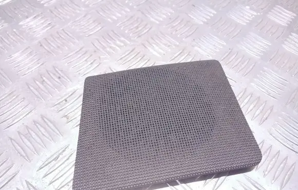 Side speaker trim/cover