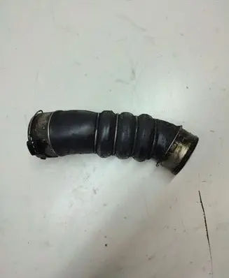 BMW 1 E81 E87 Intercooler hose/pipe 7797480