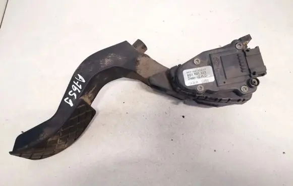 Audi A6 S6 C5 4B Accelerator throttle pedal 8d1721523 6pv007770-07