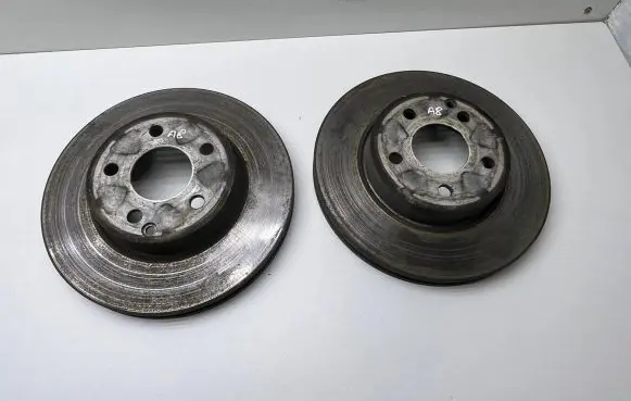 Mercedes-Benz C W204 Front brake disc
