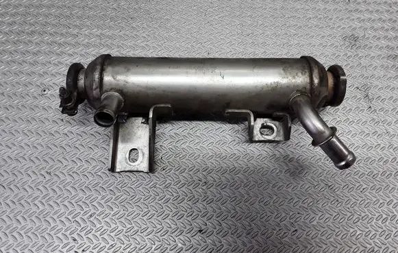 Opel Vectra C EGR valve cooler 55202430
