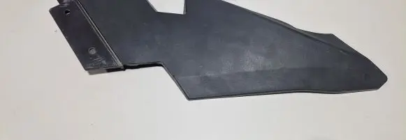Mercedes-Benz B W245 Radiator trim A1698210436