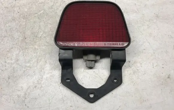 Toyota Corolla E120 E130 Third/center stoplight 54533729 54533721