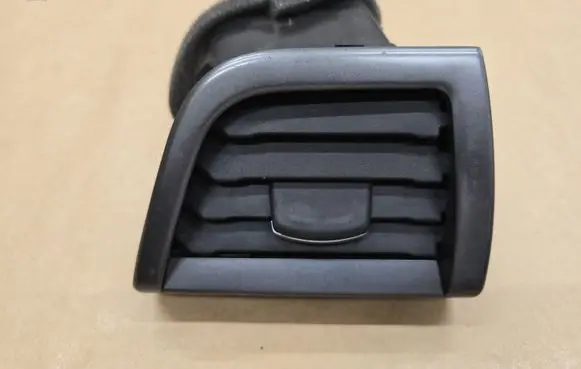 Ford Mondeo MK V Dashboard air vent grill cover trim DS73F018B08C