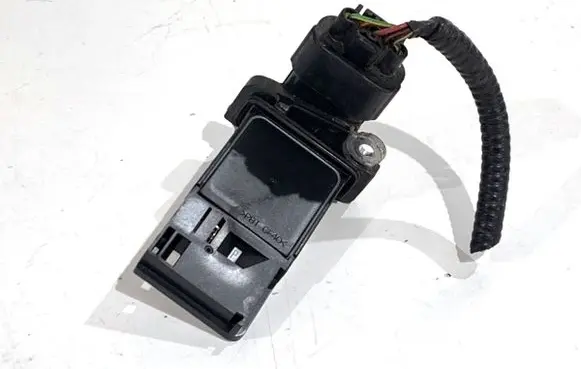 Honda Civic Mass air flow meter AFH70M41B