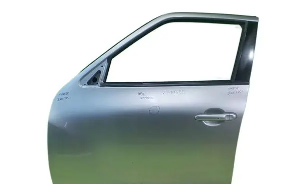 Nissan Juke I F15 Front door PRZOD LEWE