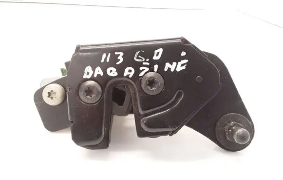 Loading door lock