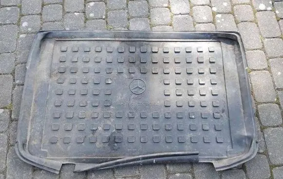 Mercedes-Benz A W176 Rubber trunk/boot mat liner A1768140041
