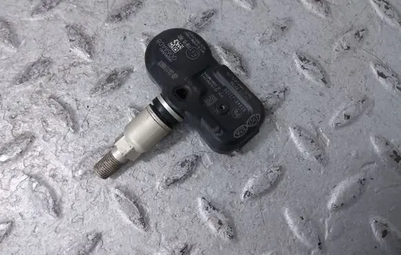 KIA Ceed Tire pressure sensor 52940J7000