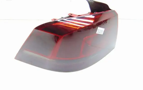Volkswagen PASSAT B7 Rear/tail lights 3AE945095F