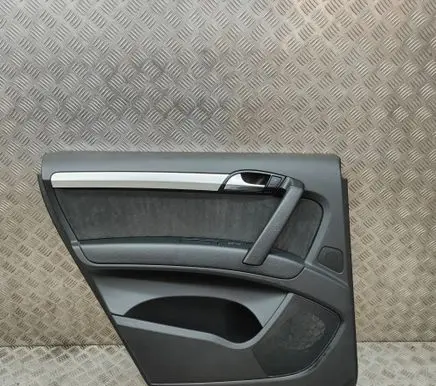 Audi Q7 4L Rear door card panel trim 4L0867305A