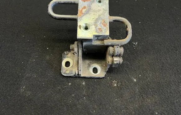 Front door hinge set