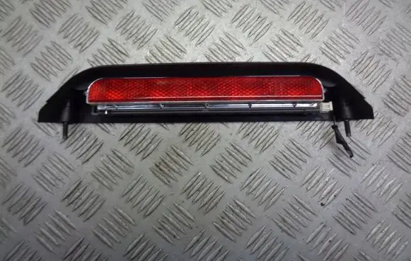 Fiat Idea Third/center stoplight