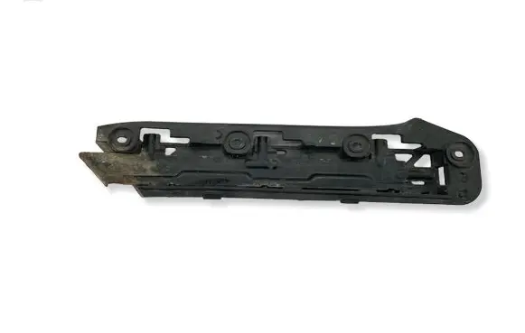 Volkswagen Touran I Front bumper mounting bracket 1T0807935