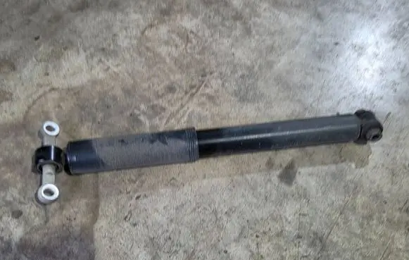 Peugeot 308 Rear shock absorber/damper 9844513780 22362348