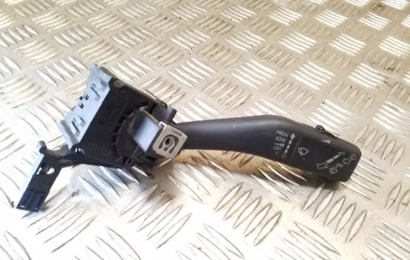 Volkswagen Golf V Wiper control stalk 1K0953519H 01203514