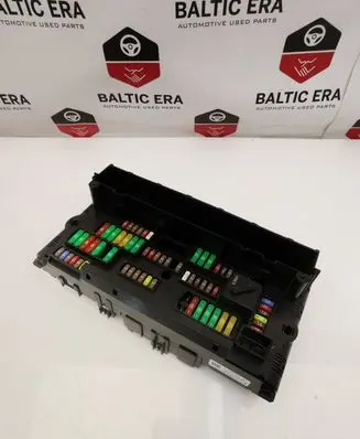 BMW 5 F10 F11 Fuse module 9252816