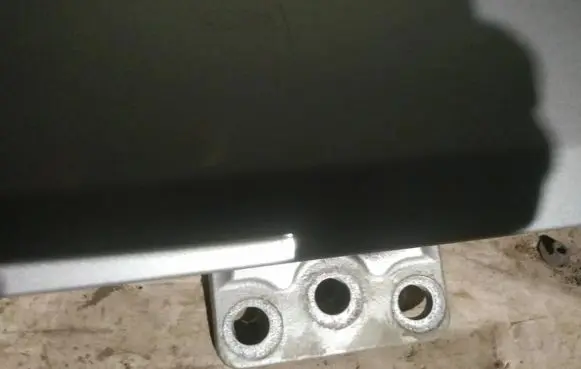 Volvo XC90 Tailgate/trunk/boot hinge