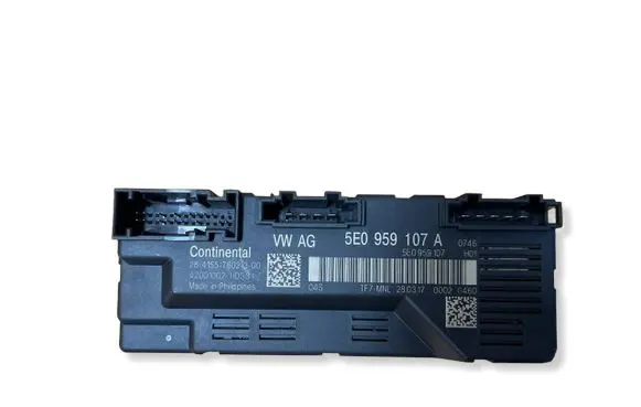 Skoda Octavia Mk3 (5E) Tailgate/trunk control unit/module 5E0959107A 5E0959107