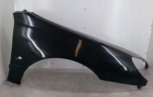 Peugeot 607 Fender EXL