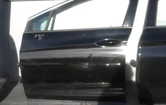 Opel Astra K Front door