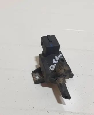 Toyota Avensis T250 Turbo solenoid valve 258600R010 72828606