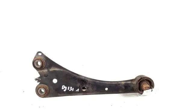 Toyota Auris 150 Rear control arm 48760-12010