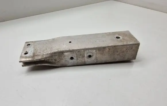 BMW i3 Front bumper shock/impact absorber 7296856