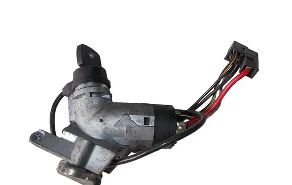 Mercedes-Benz Sprinter W901 W902 W903 W904 Ignition lock 9014600104