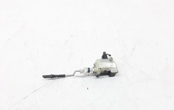 Volkswagen Jetta V Fuel tank cap lock 1K5959782