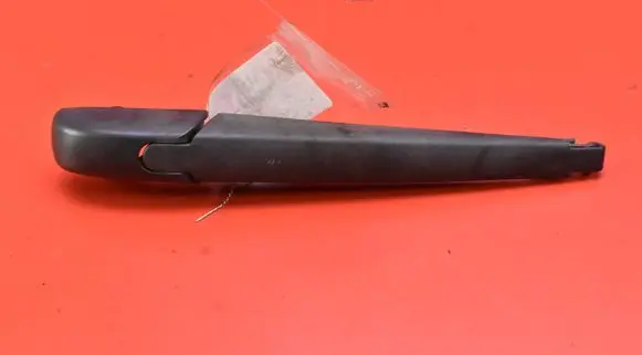 Toyota Corolla Verso E110 Rear wiper blade arm