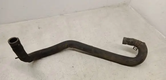 Mazda CX-7 Engine coolant pipe/hose