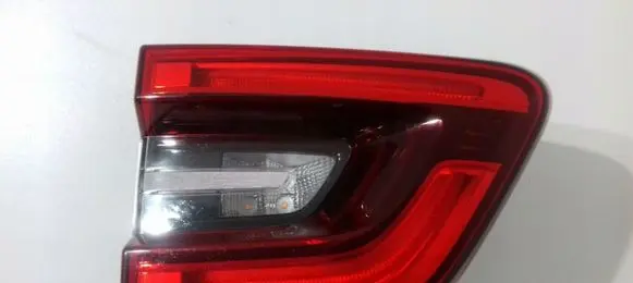 Renault Kadjar Tailgate rear/tail lights 265553530R