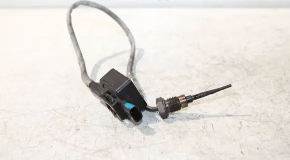 Mercedes-Benz Sprinter W906 Exhaust gas temperature sensor A0009059207
