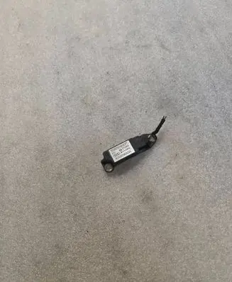 Audi A8 S8 D2 4D Airbag deployment crash/impact sensor 4D0959643A 270498
