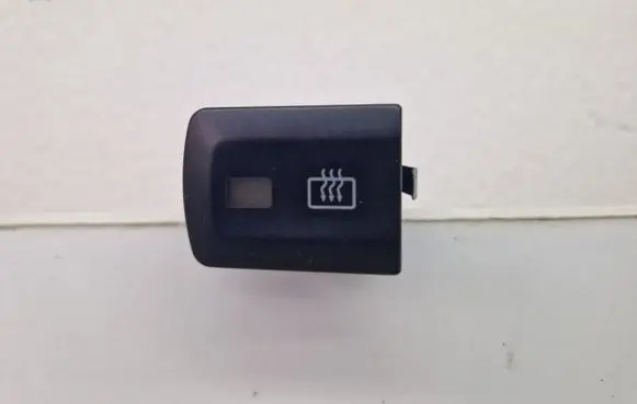 Windscreen/window heater switch