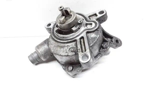 Volvo XC90 Vacuum pump 08699237