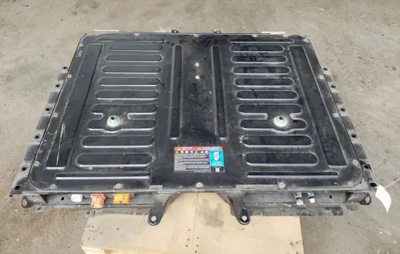 Ford Kuga III Hybrid / electric car battery LX6810B759ME