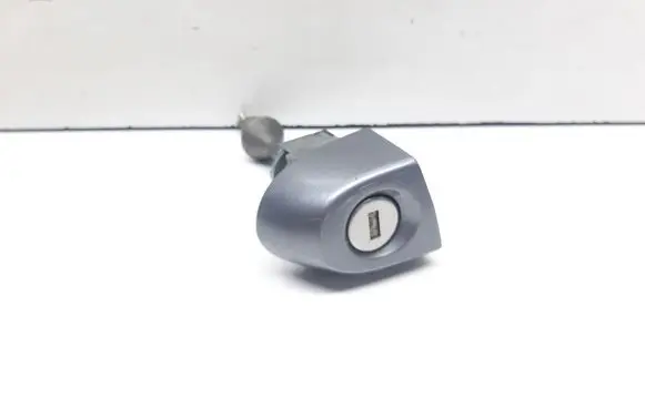 BMW X5 E70 Front door lock (next to the handle) 