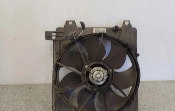 Toyota Aygo AB10 Air conditioning (A/C) fan (condenser) 